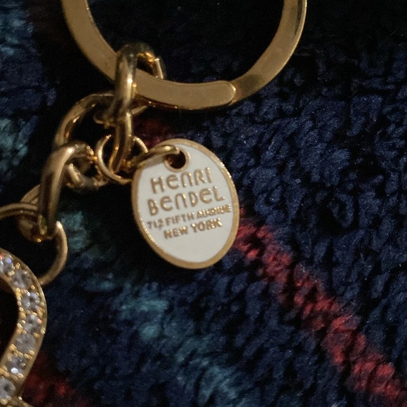Henri Bendel key ring - Picture 2 of 8